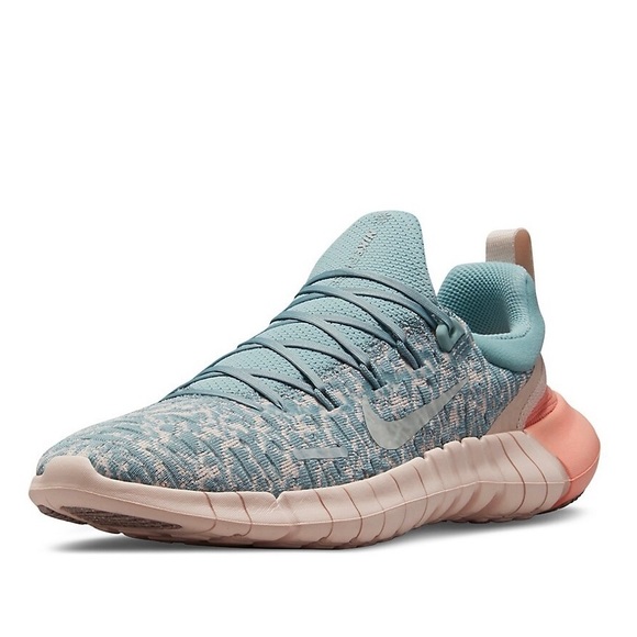 Nike
Women's Free Run 5.0 Sneakers